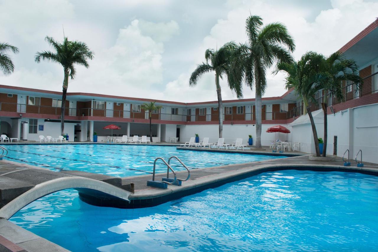 Hotel La Luna Santiago de Cali Buitenkant foto