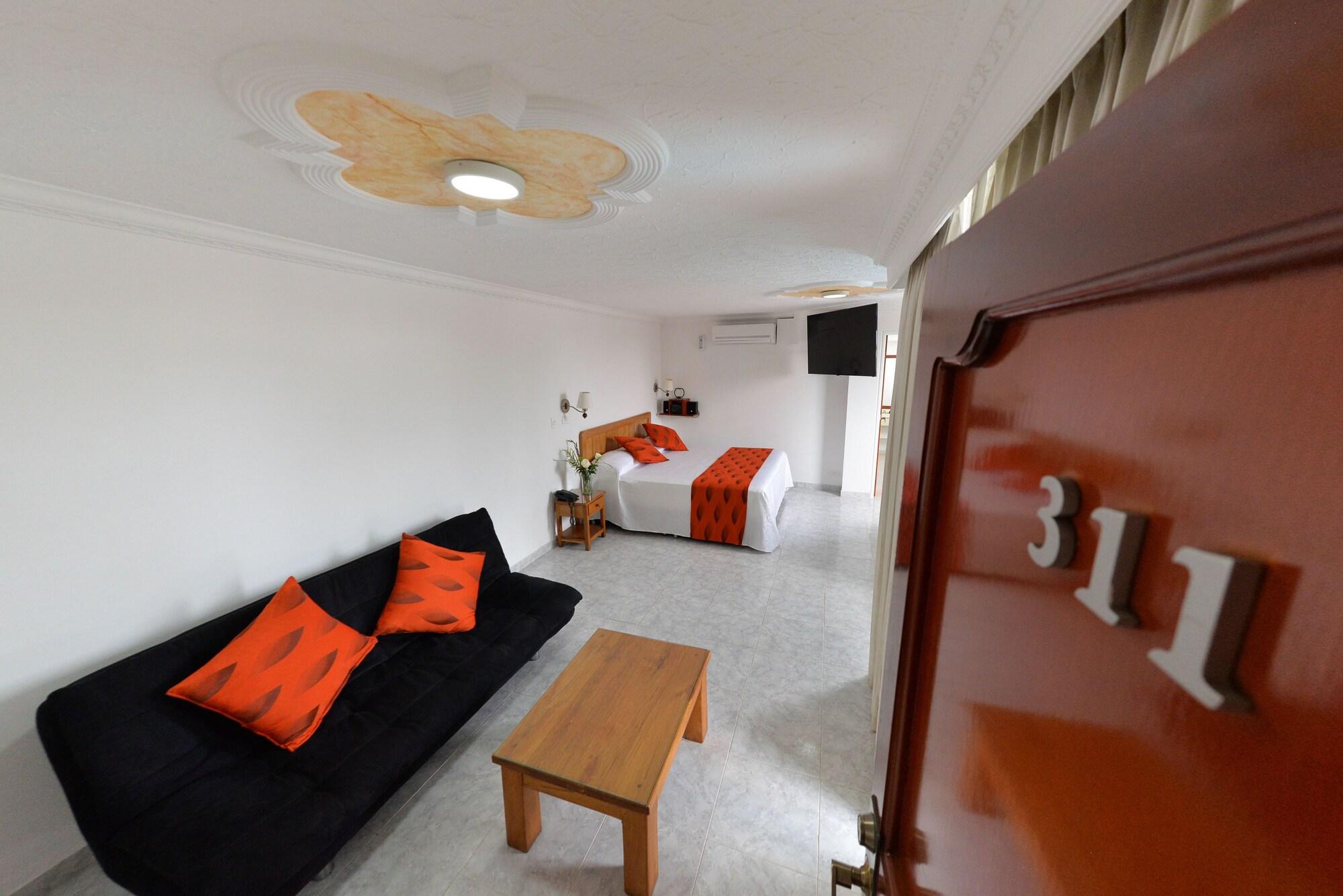 Hotel La Luna Santiago de Cali Buitenkant foto