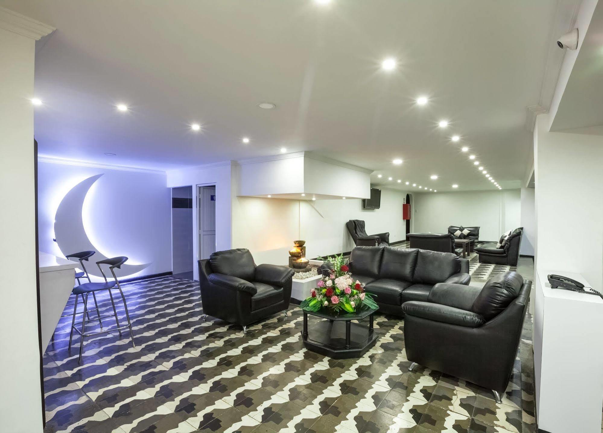 Hotel La Luna Santiago de Cali Buitenkant foto