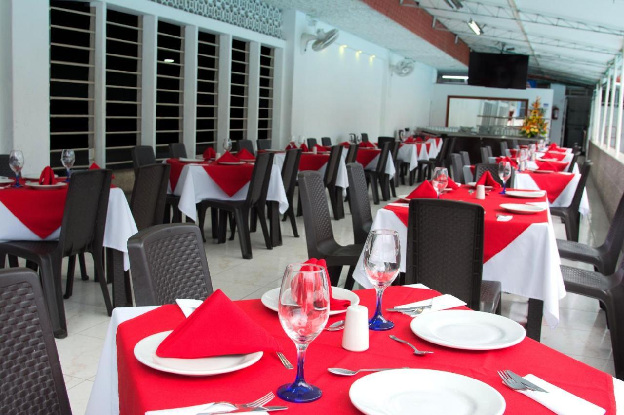 Hotel La Luna Santiago de Cali Buitenkant foto